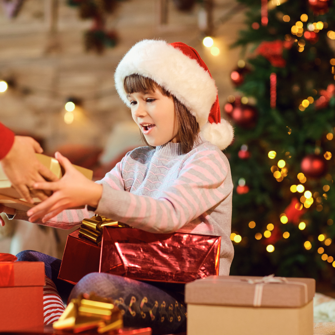 Making Christmas Magical with the Perfect Gift: Kids’ Water Bottles!